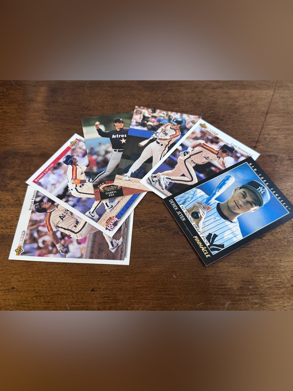 Lot of 6 Baseball cards 1993 Pinnacle #457 Derek Jeter, Luis Gonzalez (2 cards),